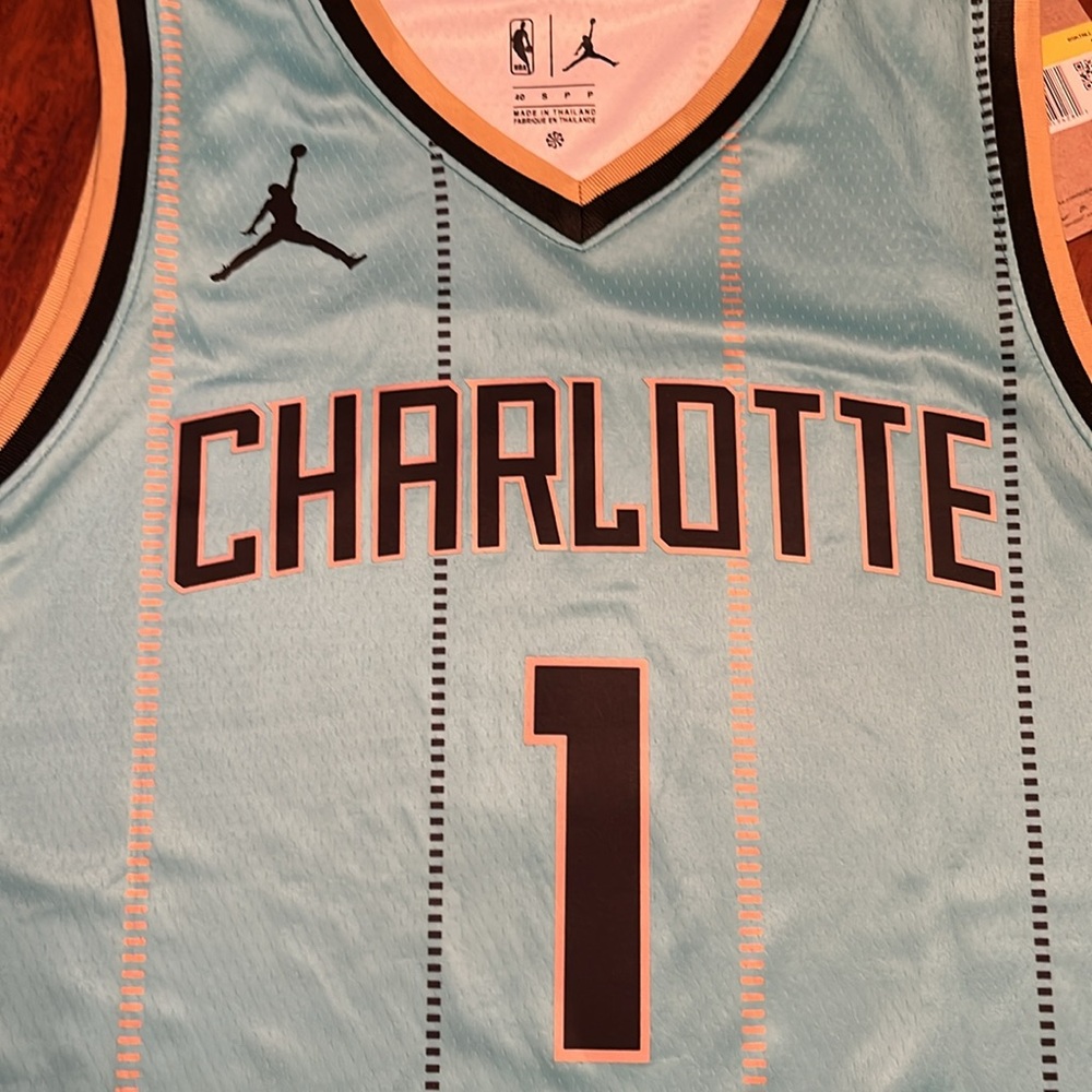 NWT NBA Charlotte HORNETS Basketball Jersey LaMelo BALL #1 city edition Mens - Picture 5 of 12